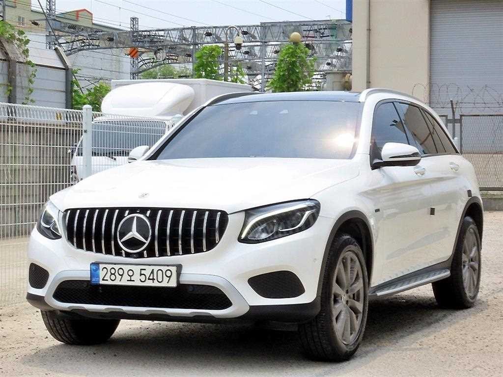 벤츠 GLC 클래스 GLC클래스 X253 GLC 350 e 4MATIC 프리미엄 이미지 2