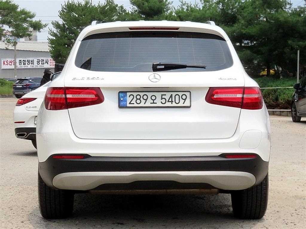 벤츠 GLC 클래스 GLC클래스 X253 GLC 350 e 4MATIC 프리미엄 이미지 4