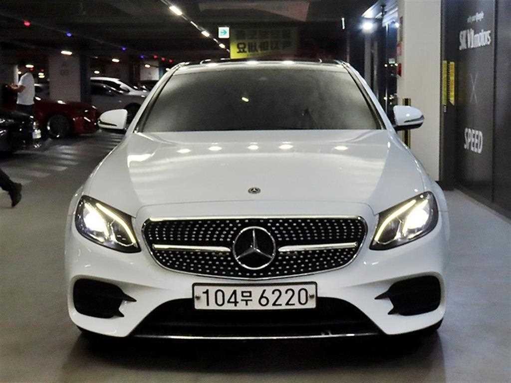 벤츠 E 클래스 E-클래스 W213 E200 아방가르드 이미지 1