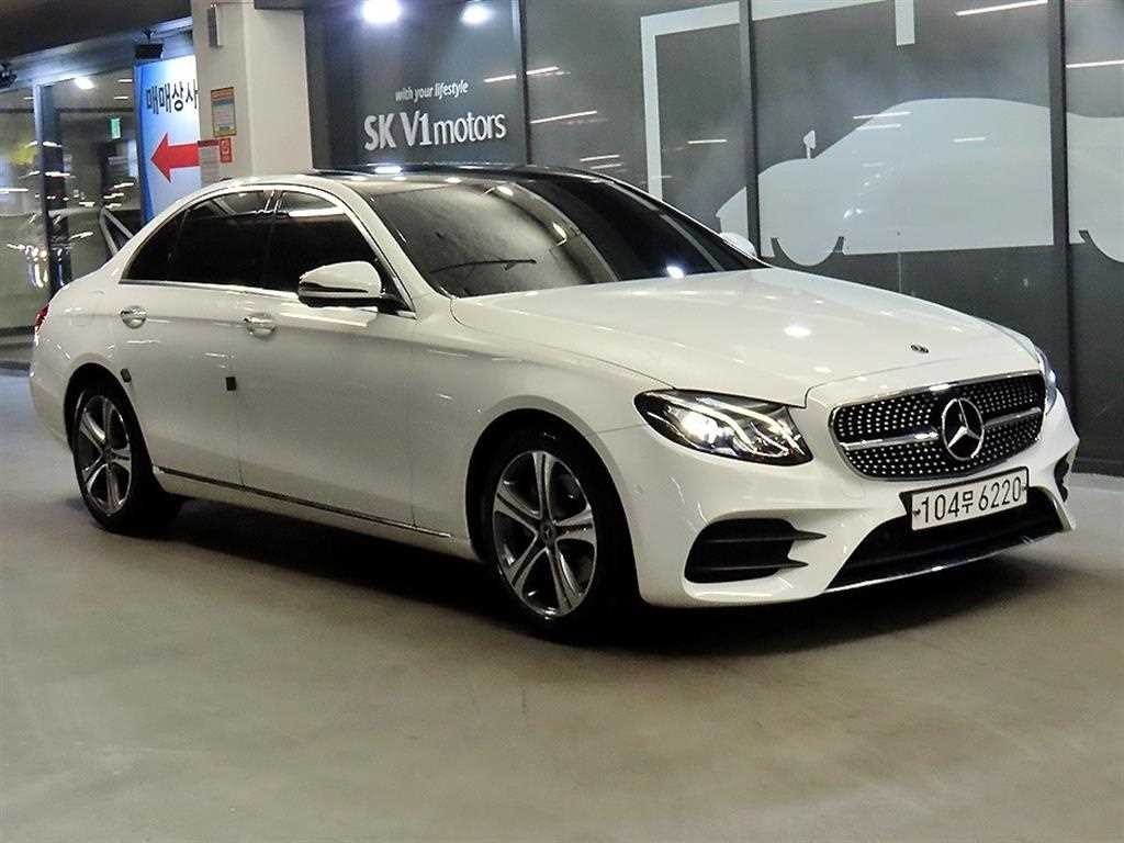 벤츠 E 클래스 E-클래스 W213 E200 아방가르드 이미지 2