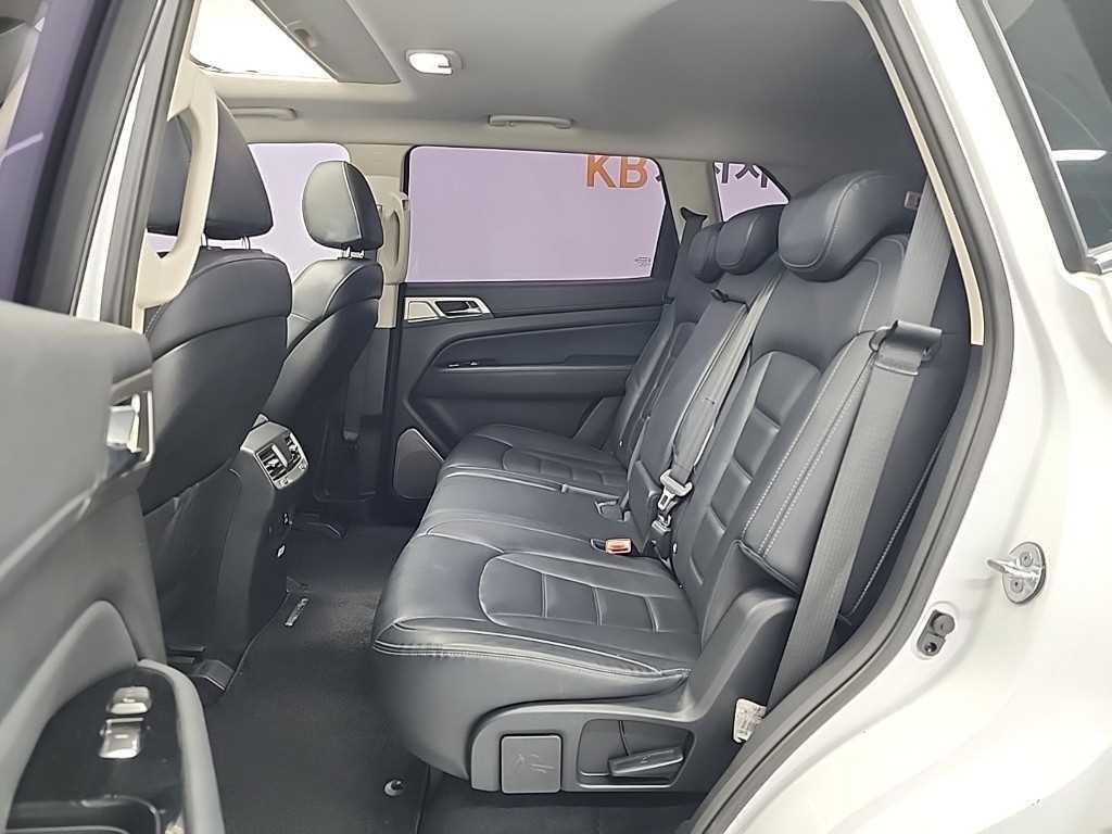 KG모빌리티(쌍용) 렉스턴 G4렉스턴 디젤 2.2 4WD 헤리티지 이미지 12