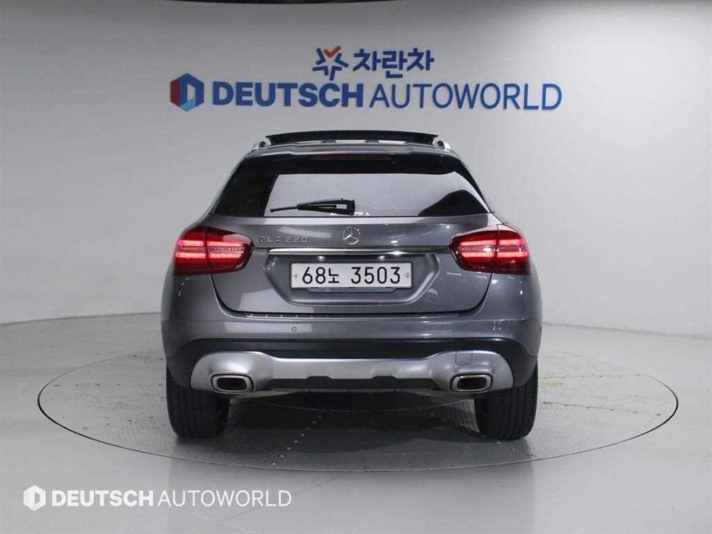 벤츠 GLA 클래스 GLA클래스 X156 GLA220 프리미엄 이미지 4