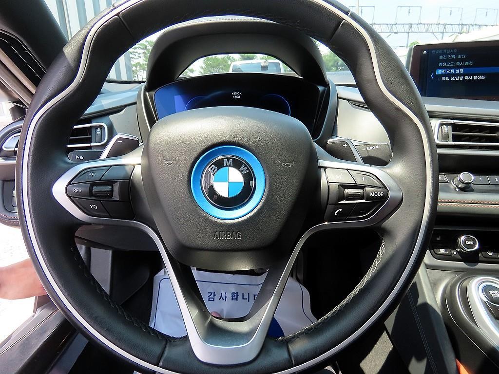 BMW i8 BMW i8 로드스터 이미지 12