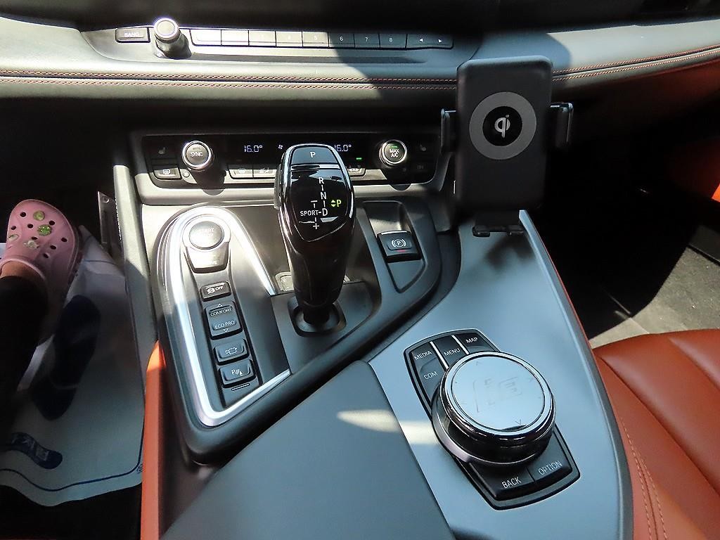 BMW i8 BMW i8 로드스터 이미지 14