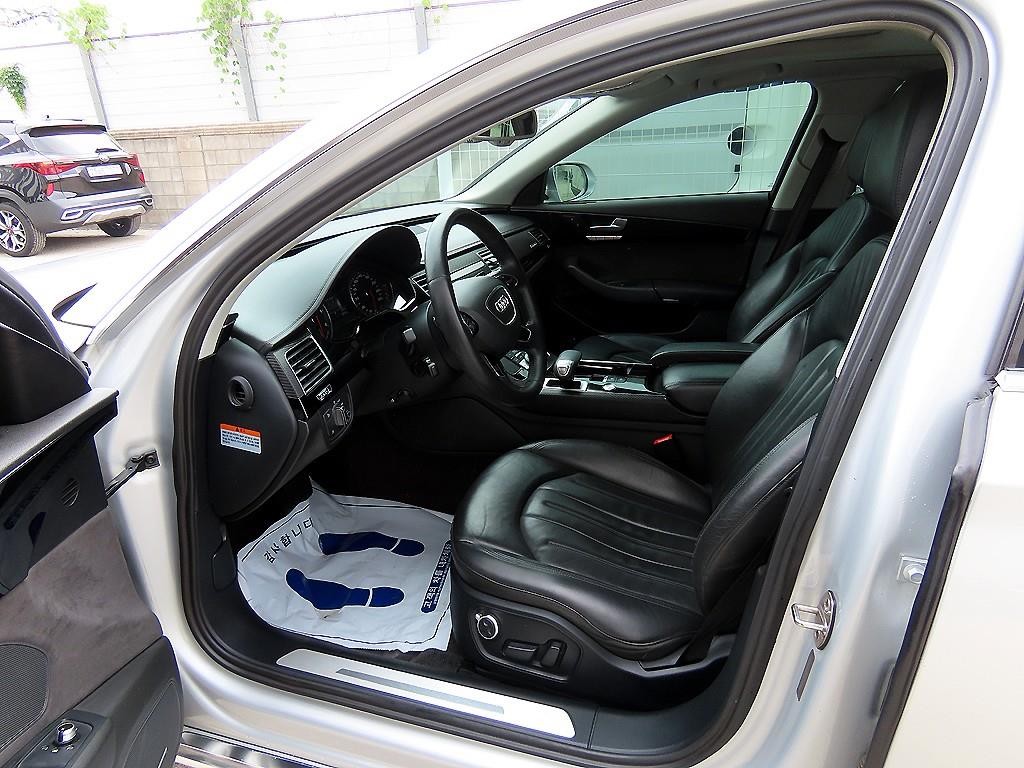 아우디 A8 뉴A8 3.0 TDI 콰트로 이미지 5