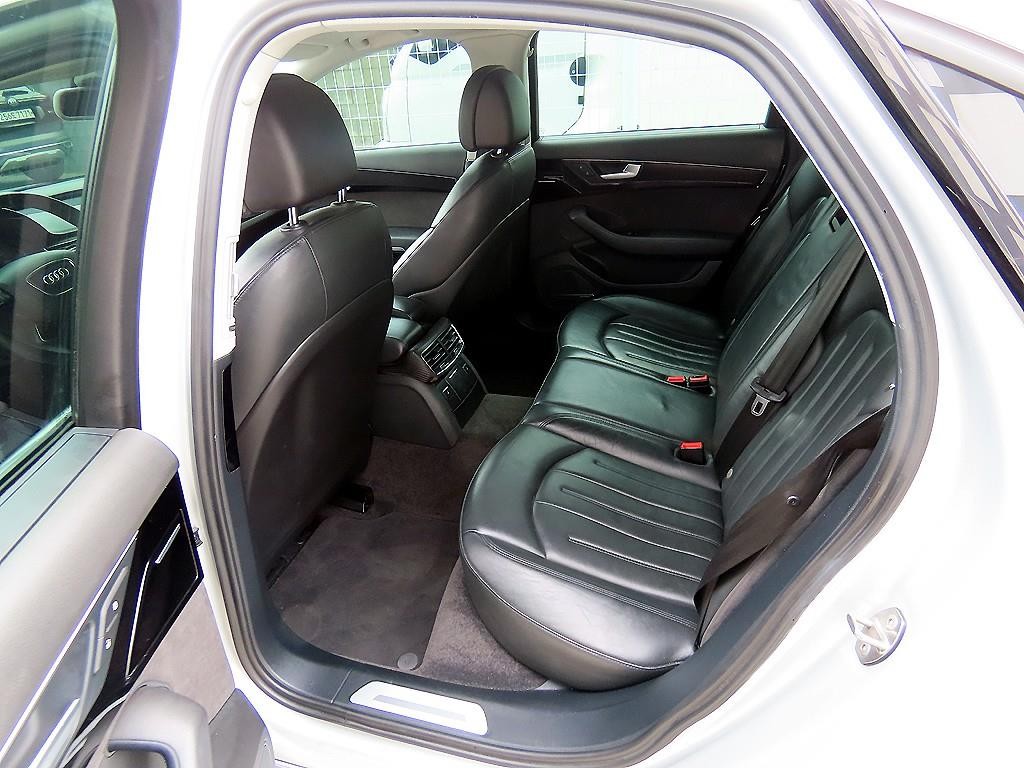 아우디 A8 뉴A8 3.0 TDI 콰트로 이미지 6