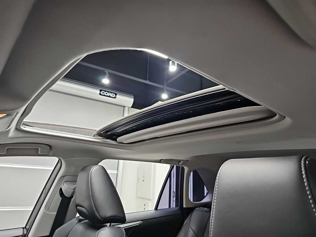 토요타 라브4 RAV4(5세대) 2.5 2WD 이미지 14
