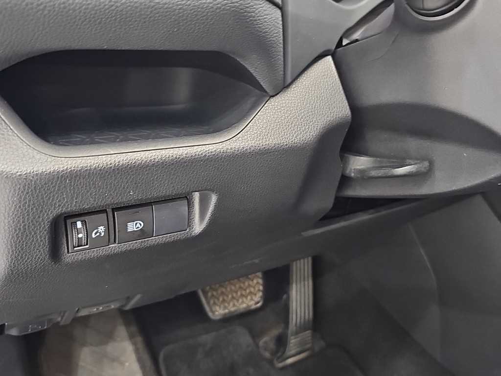 토요타 라브4 RAV4(5세대) 2.5 2WD 이미지 18