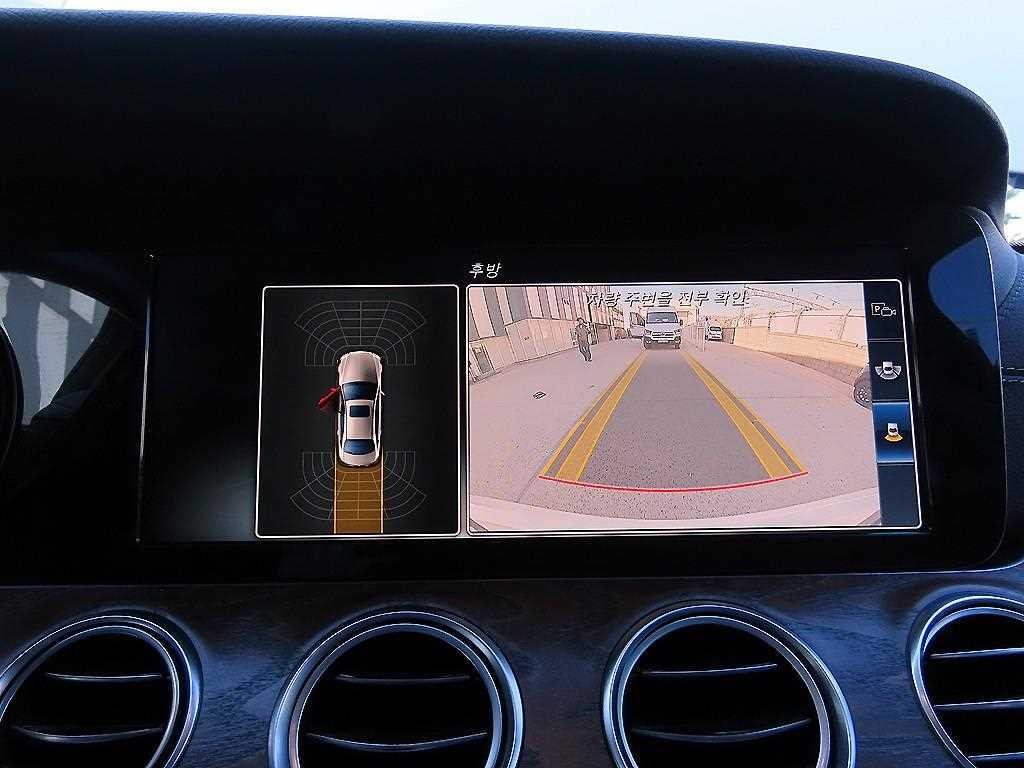 벤츠 E 클래스 E-클래스 W213 E220d 익스클루시브 이미지 14