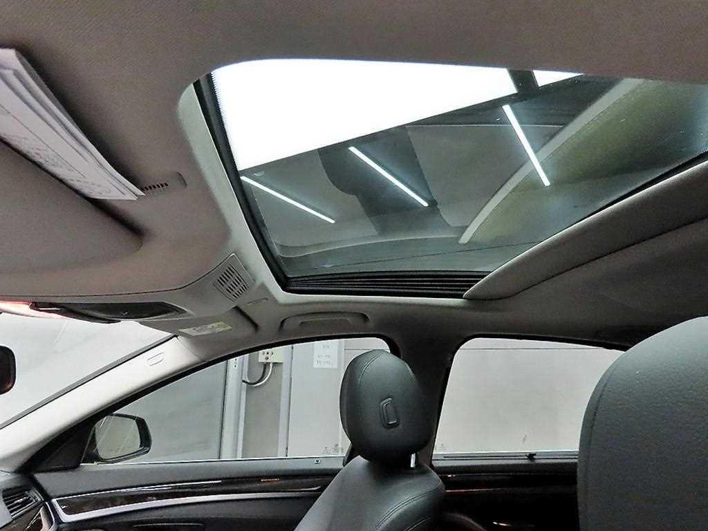 BMW 5시리즈 5시리즈 (F10) 528i 이미지 16