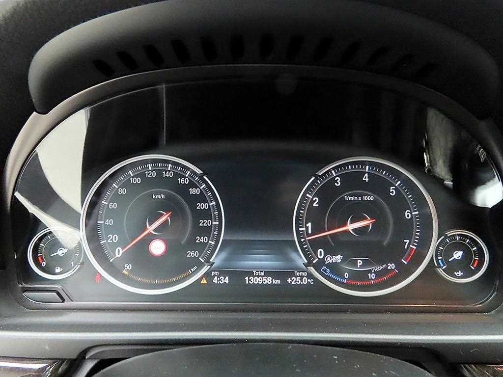 BMW 5시리즈 5시리즈 (F10) 528i 이미지 8