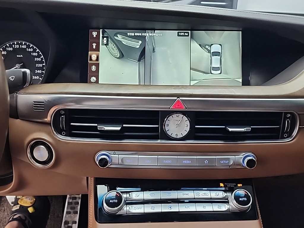 제네시스 G90 3.3 T AWD 프리미엄 럭셔리 이미지 10
