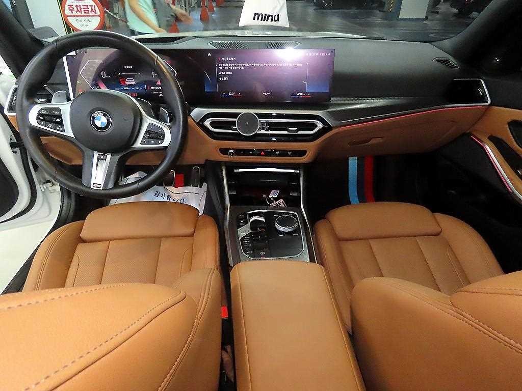 BMW 3시리즈 3시리즈 (G20) 320i M 스포츠 이미지 10