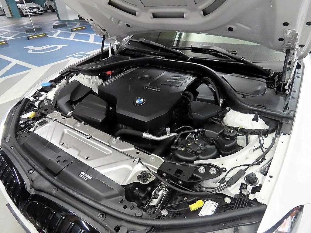 BMW 3시리즈 3시리즈 (G20) 320i M 스포츠 이미지 19