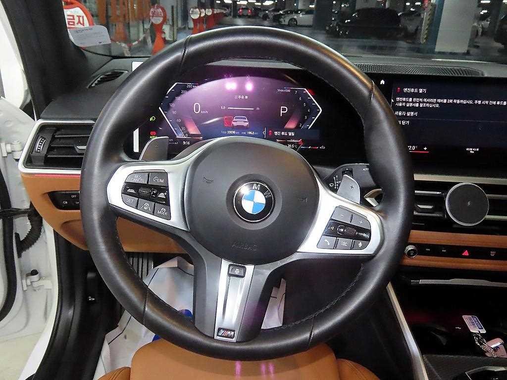 BMW 3시리즈 3시리즈 (G20) 320i M 스포츠 이미지 8