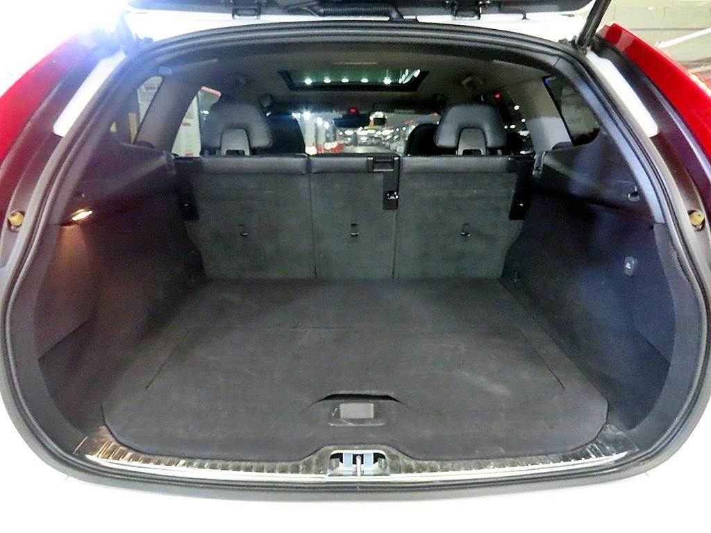 볼보 XC60 D3 이미지 17