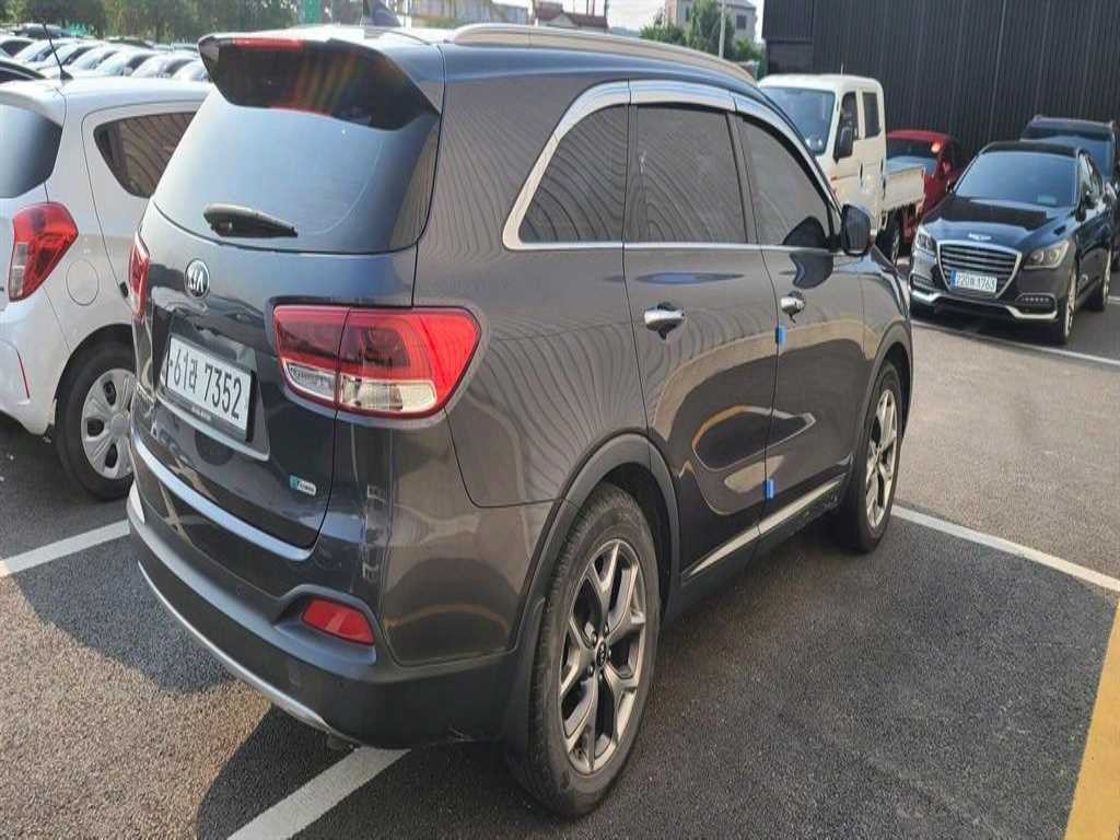 기아 쏘렌토 올 뉴 쏘렌토 디젤 2WD 2.0 노블레스 스페셜 이미지 2