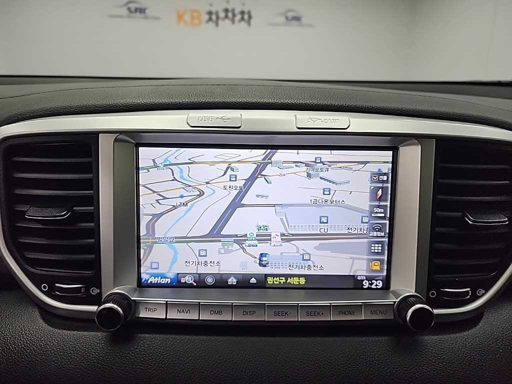 기아 스포티지 스포티지 더 볼드 1.6 디젤 2WD 프레스티지 이미지 16