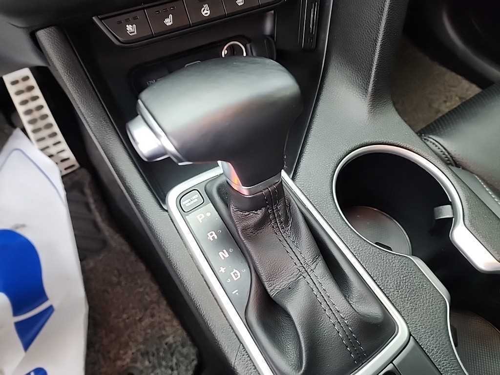 기아 스포티지 스포티지 더 볼드 1.6 디젤 2WD 프레스티지 이미지 8