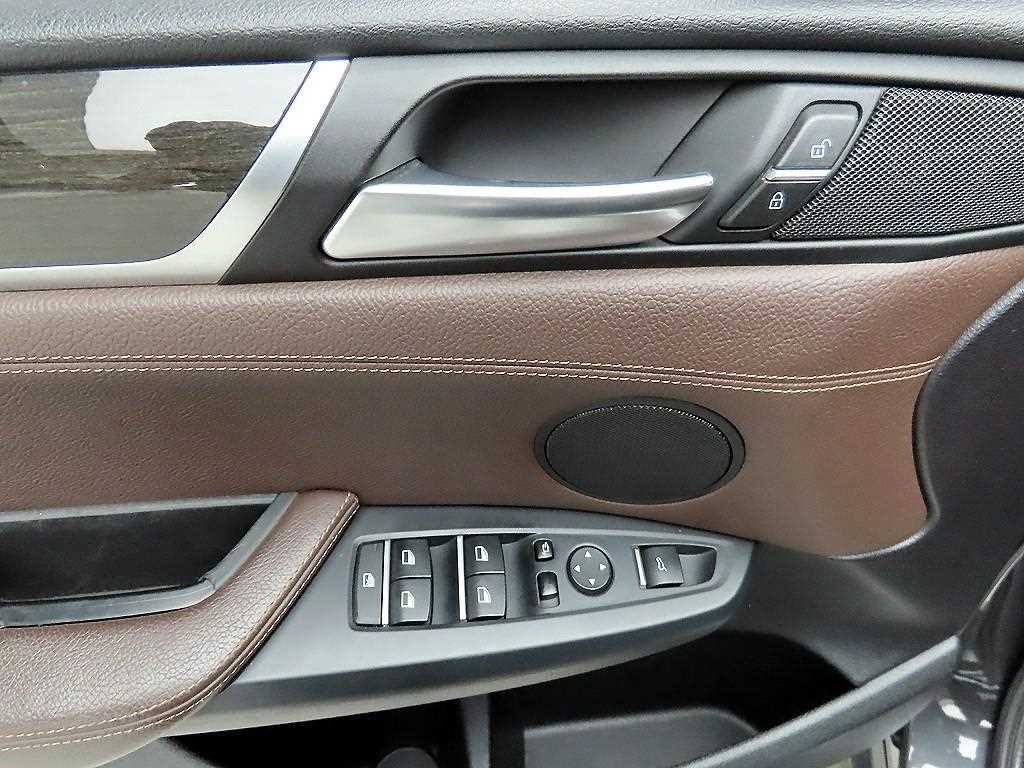 BMW X4 X4 (F26) xDrive 20d 이미지 11