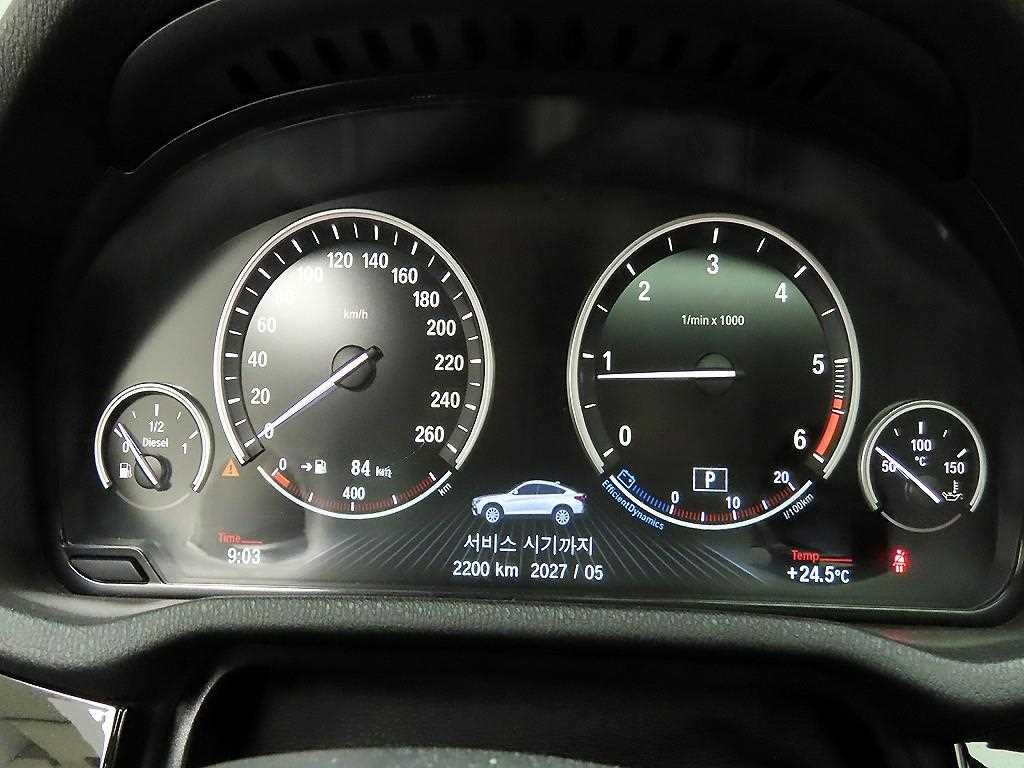 BMW X4 X4 (F26) xDrive 20d 이미지 6