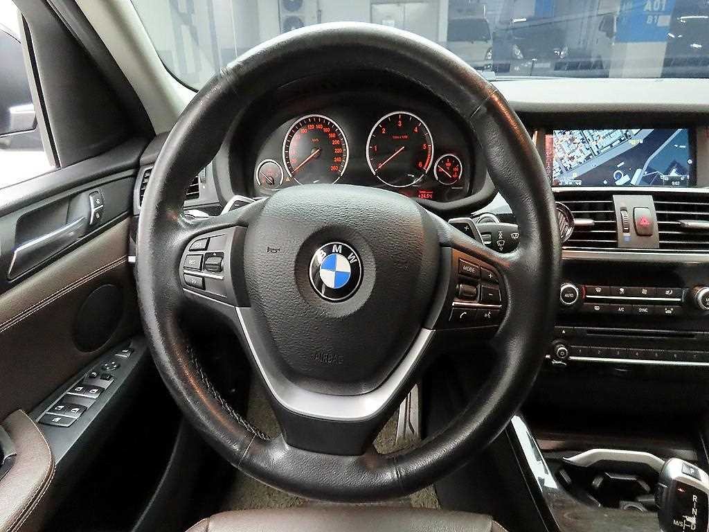 BMW X4 X4 (F26) xDrive 20d 이미지 7