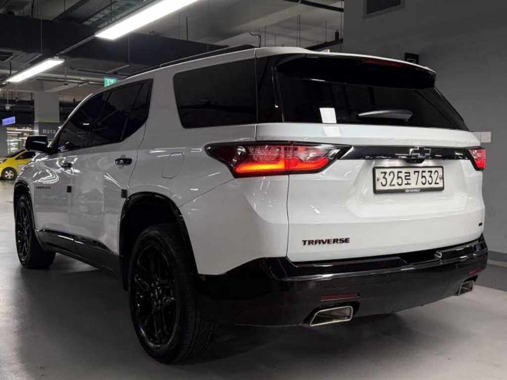 쉐보레 트래버스 3.6 AWD 레드라인 이미지 3