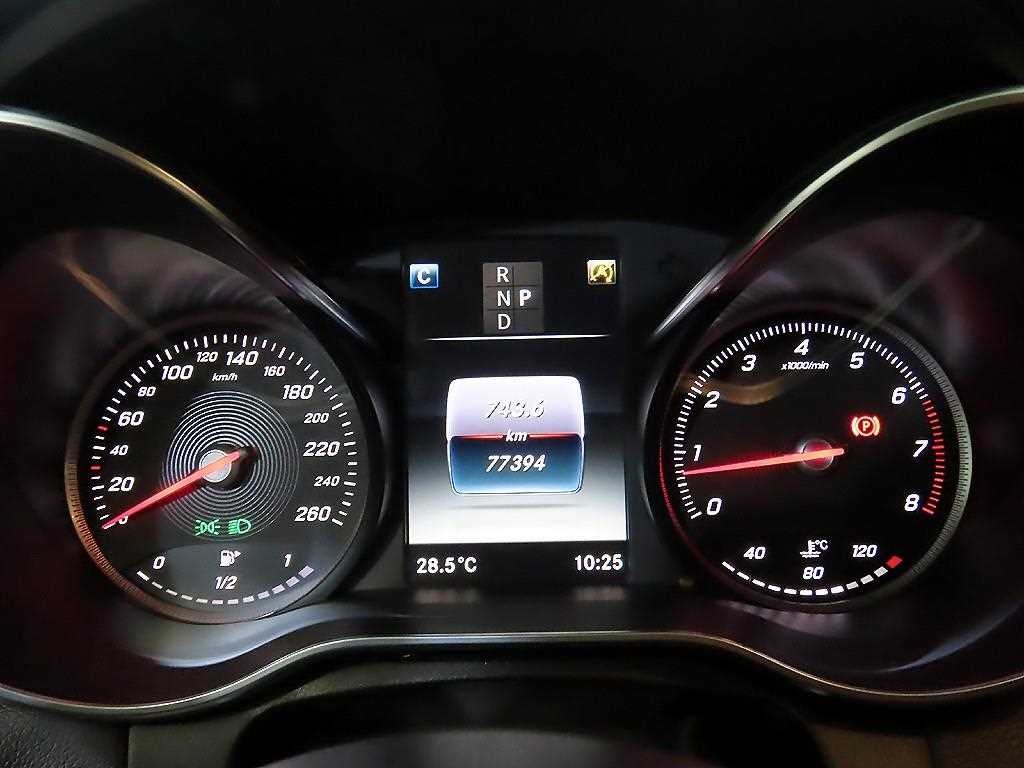 벤츠 C 클래스 C클래스 W205 C200 카브리올레 이미지 13