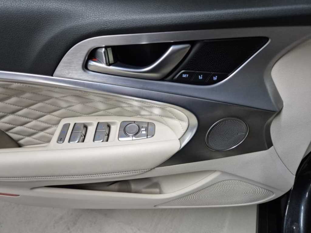 제네시스 G70 2.0T AWD 슈프림 이미지 8