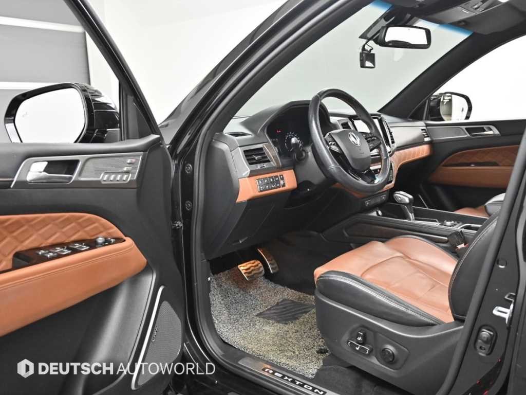 KG모빌리티(쌍용) 렉스턴 G4렉스턴 디젤 2.2 4WD 헤리티지 이미지 11