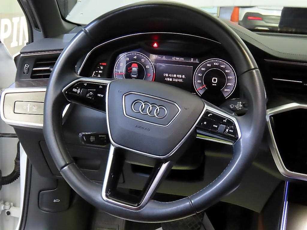 아우디 A6 A6 (C8) 45 TFSI 프리미엄 이미지 8