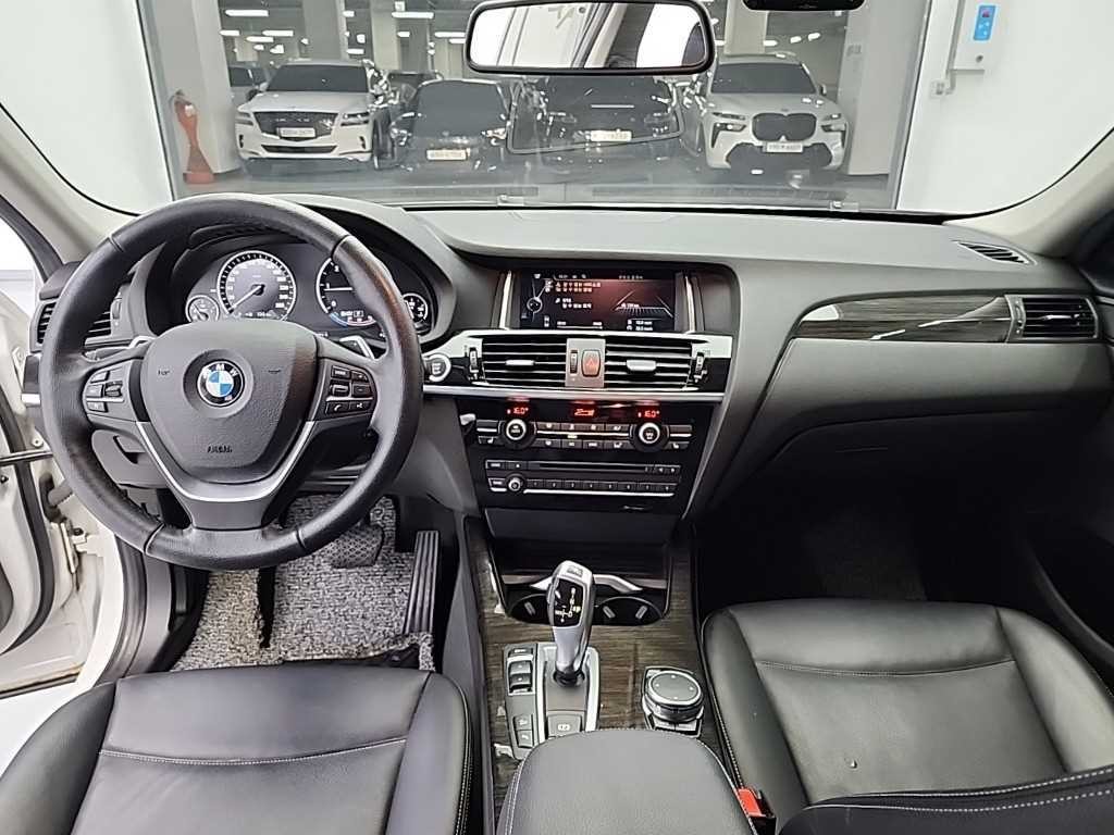 BMW X4 X4 (F26) xDrive 20d 이미지 7