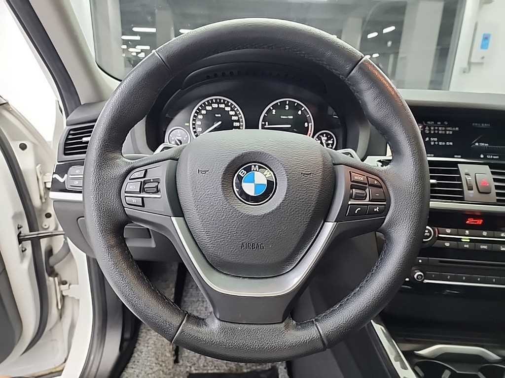 BMW X4 X4 (F26) xDrive 20d 이미지 9