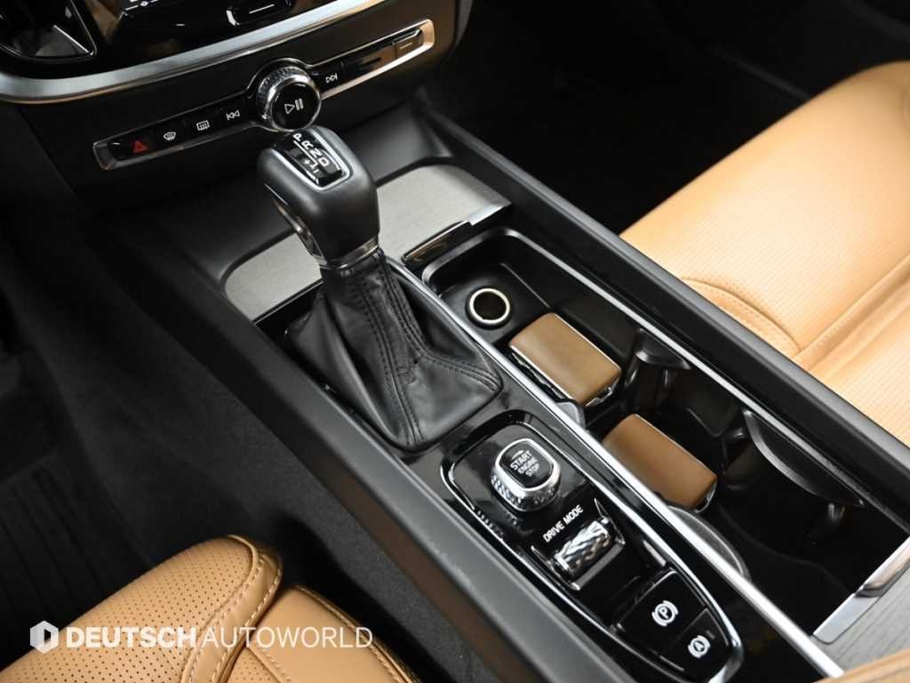 볼보 V60 V60 크로스 컨트리 2세대 2.0 T5 프로 AWD 이미지 9