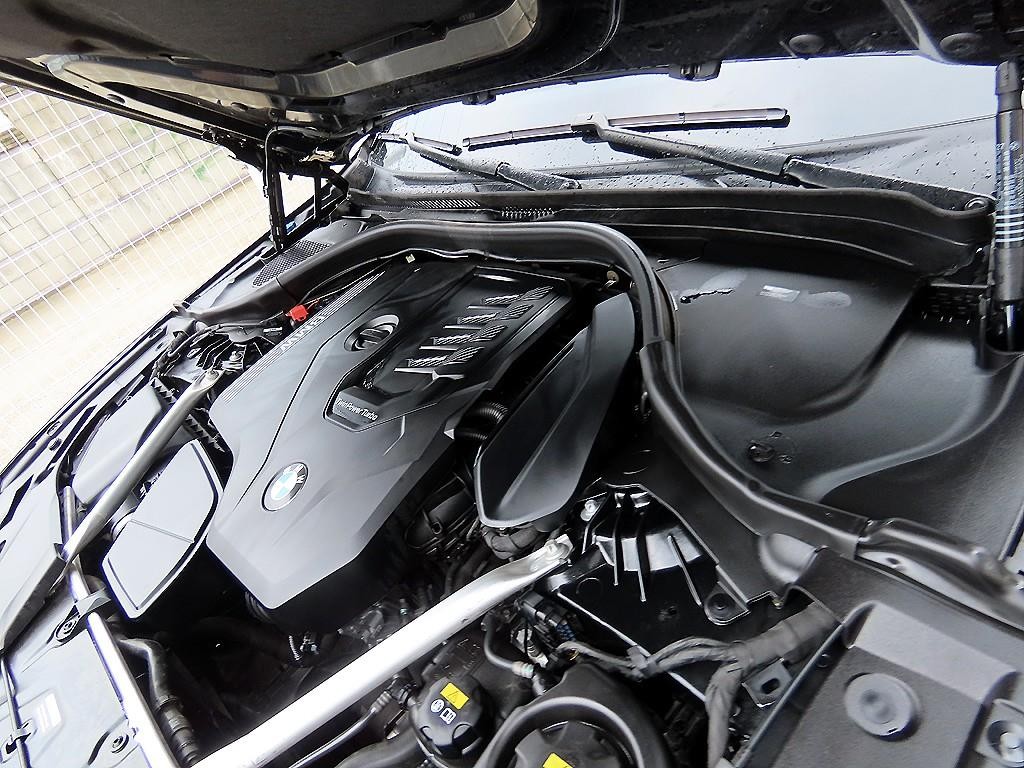 BMW 5시리즈 5시리즈 (G30) 520i 럭셔리 이미지 19