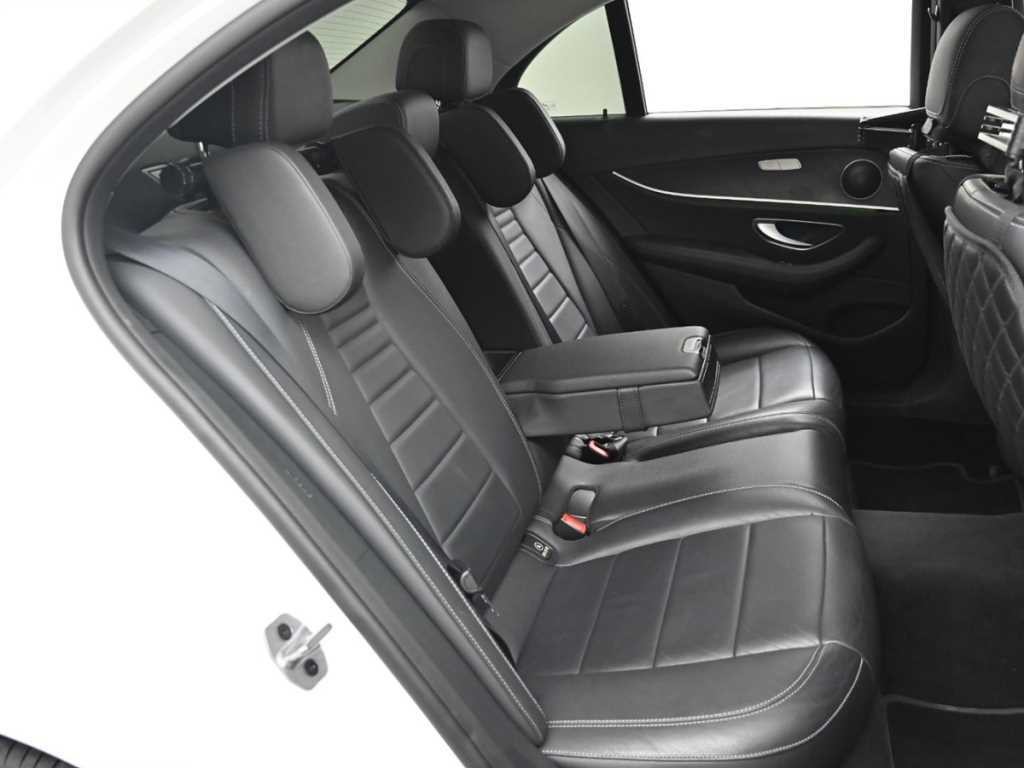 벤츠 E 클래스 E-클래스 W213 E220d 아방가르드 이미지 12