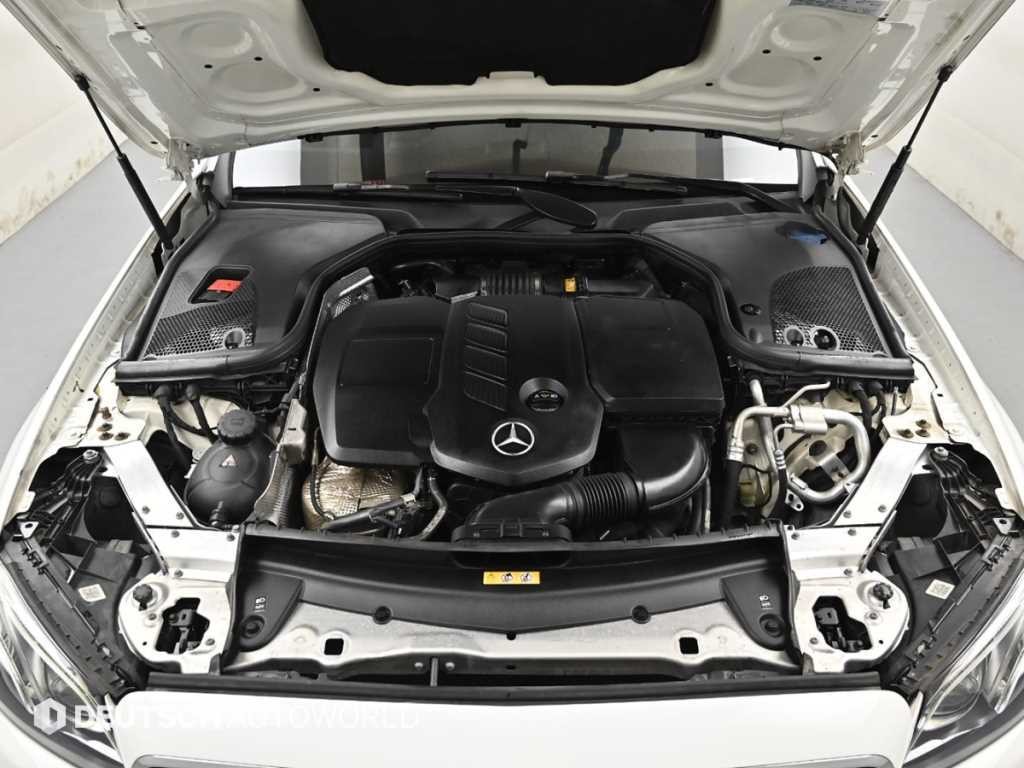 벤츠 E 클래스 E-클래스 W213 E220d 아방가르드 이미지 6