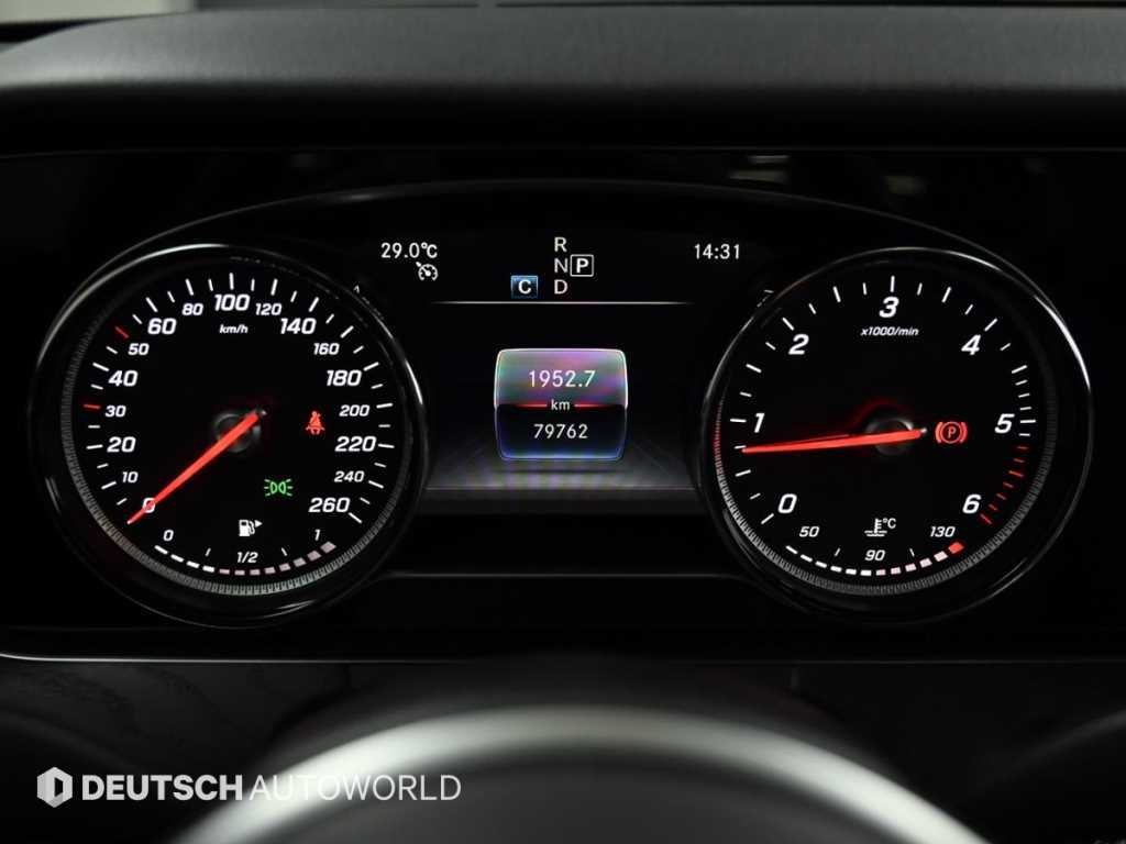 벤츠 E 클래스 E-클래스 W213 E220d 아방가르드 이미지 8