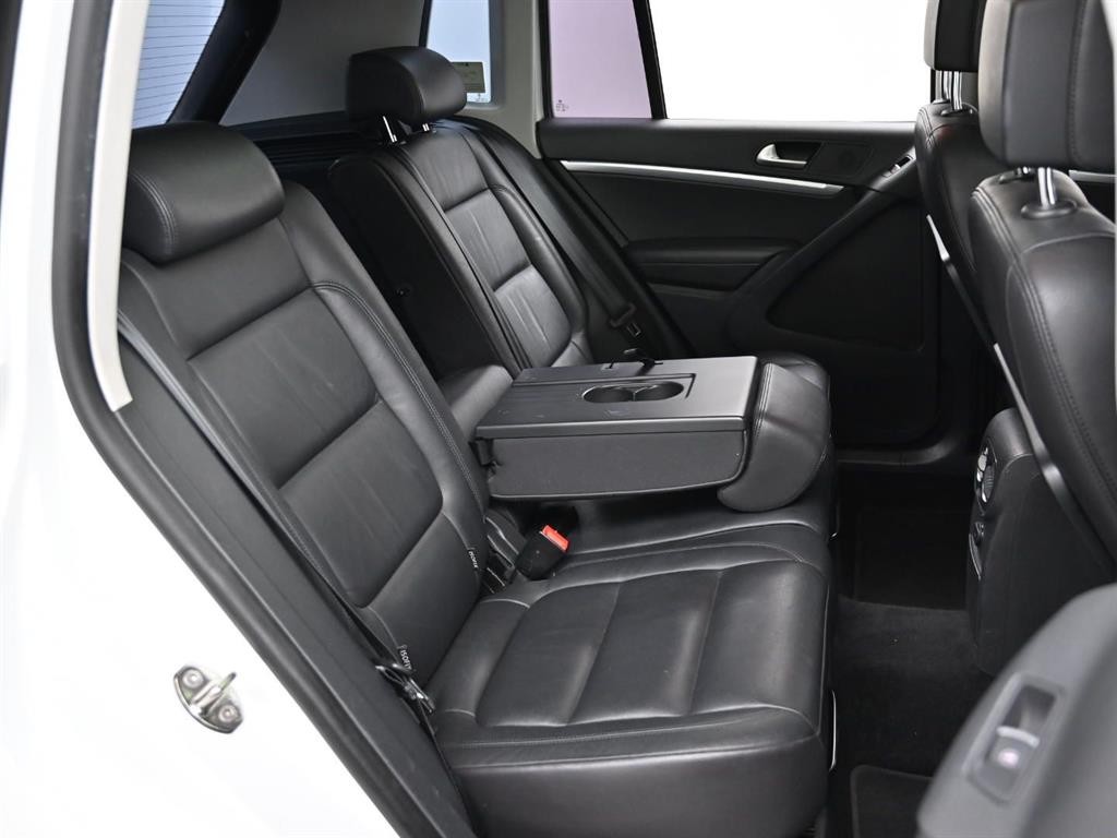 폭스바겐 티구안 뉴티구안 2.0 TDI 프리미엄 이미지 12