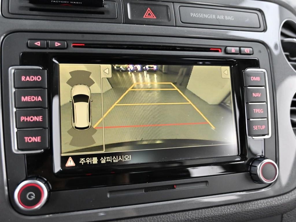 폭스바겐 티구안 뉴티구안 2.0 TDI 프리미엄 이미지 15
