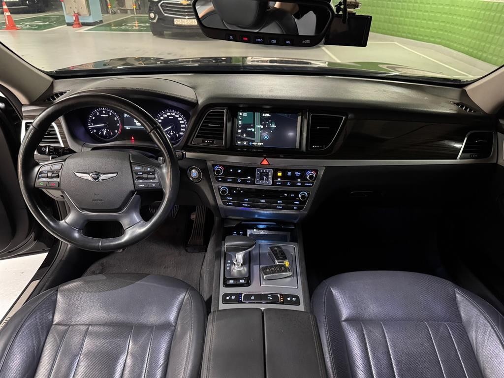 제네시스 G80 3.3 GDI AWD 럭셔리 이미지 8