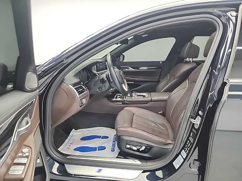 BMW 7시리즈 7시리즈 (G11) 740Li xDrive M SPORT 스포츠 이미지 11