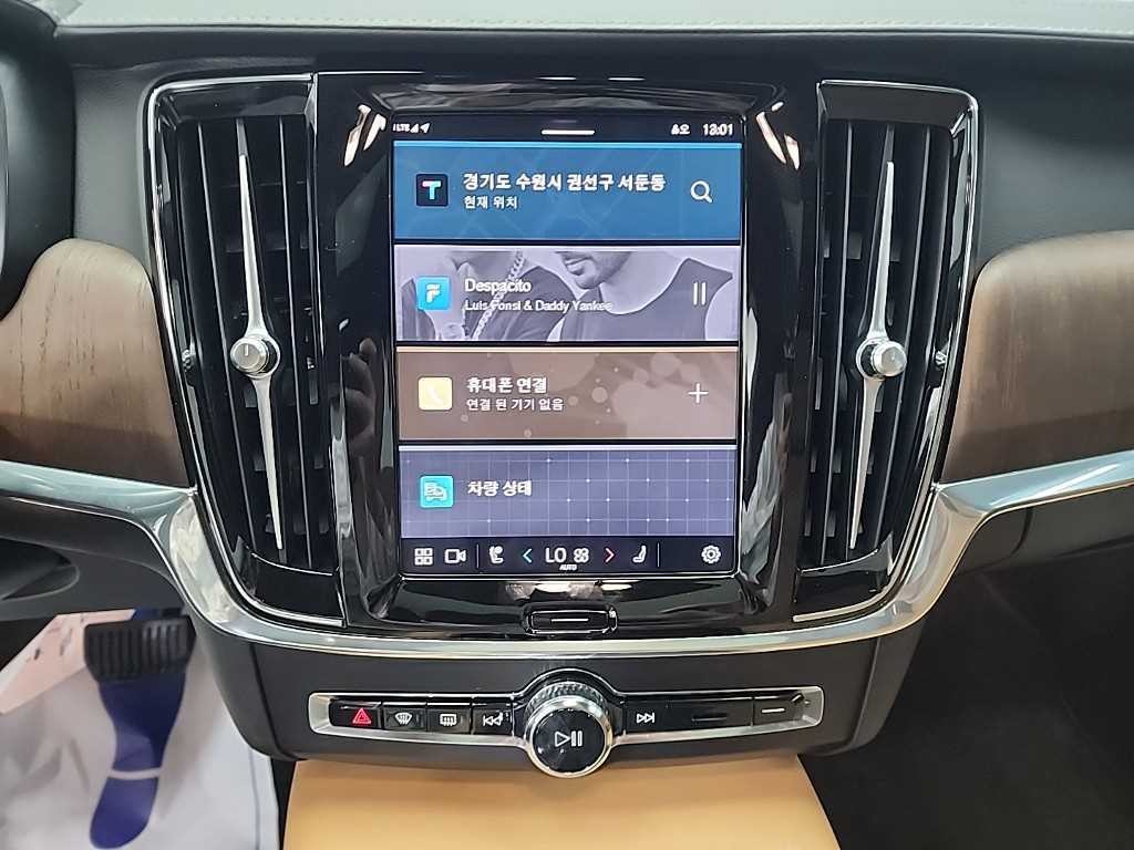볼보 S90 B6 AWD 인스크립션 이미지 16