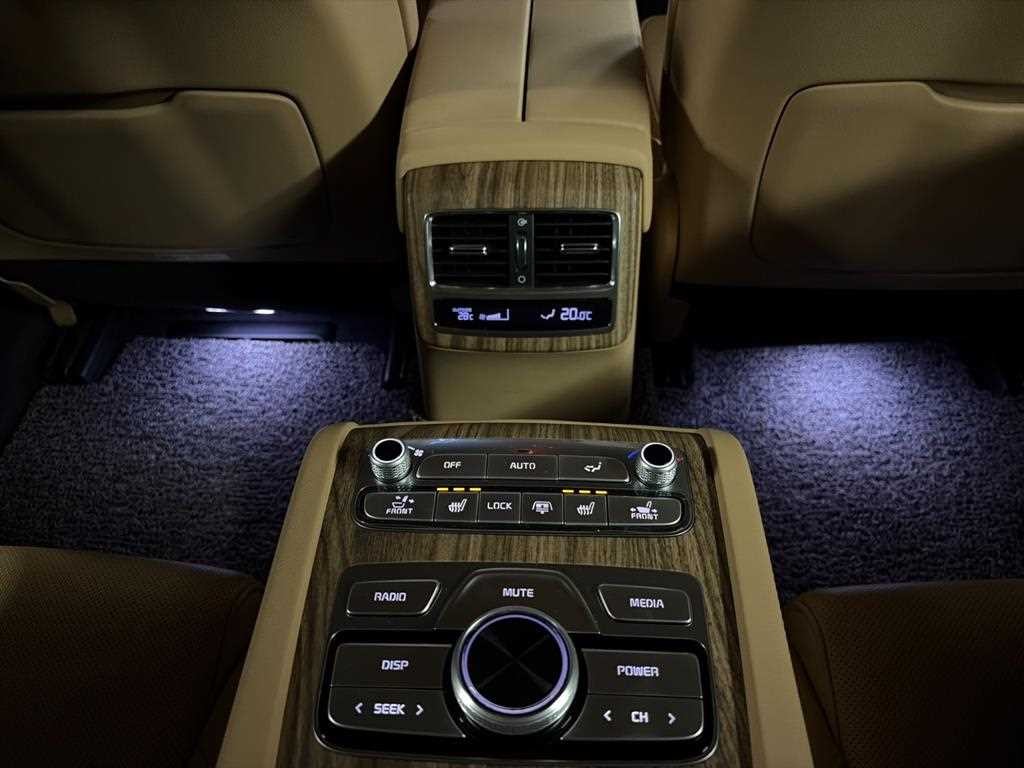 기아 K9 더 뉴 K9 2세대 3.3 T-GDI AWD 베스트 셀렉션 Ⅰ 이미지 17