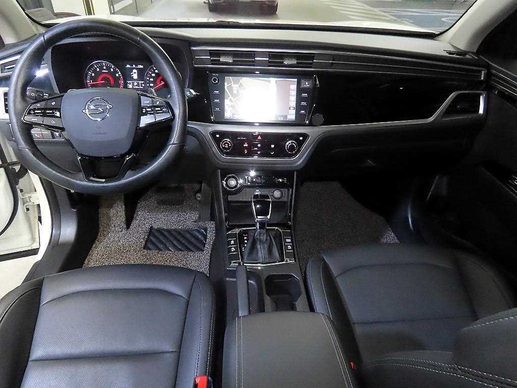 KG모빌리티(쌍용) 코란도 뷰티풀코란도 2WD 가솔린 1.5 C5 플러스 이미지 10