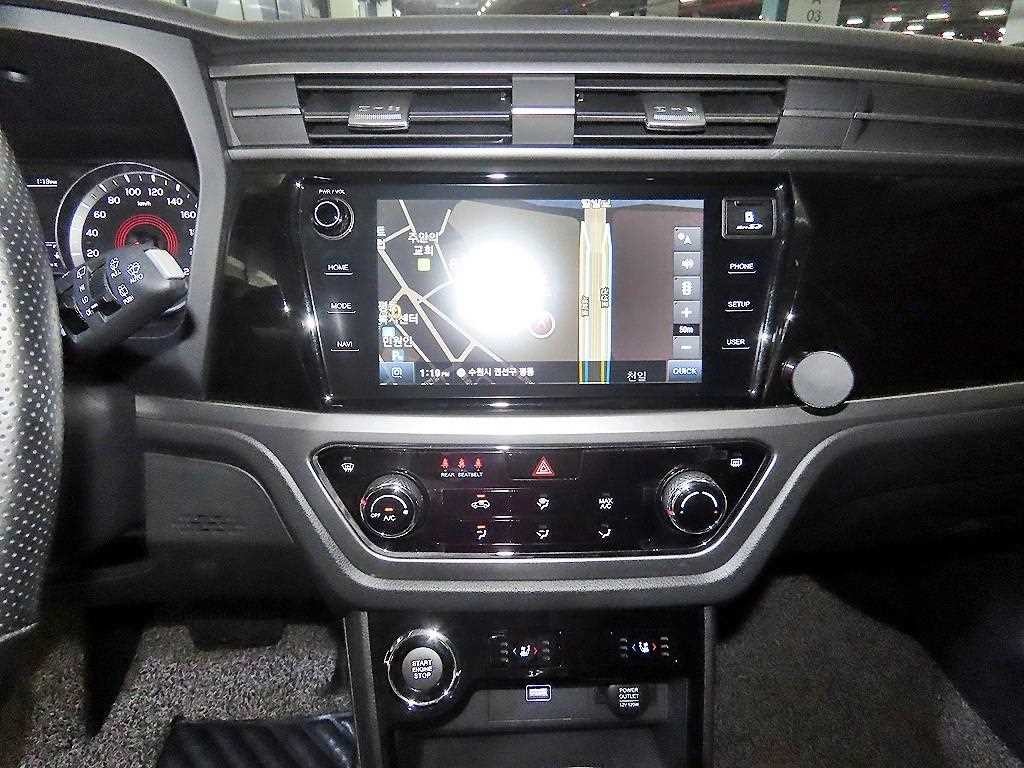 KG모빌리티(쌍용) 코란도 뷰티풀코란도 2WD 가솔린 1.5 C5 플러스 이미지 11