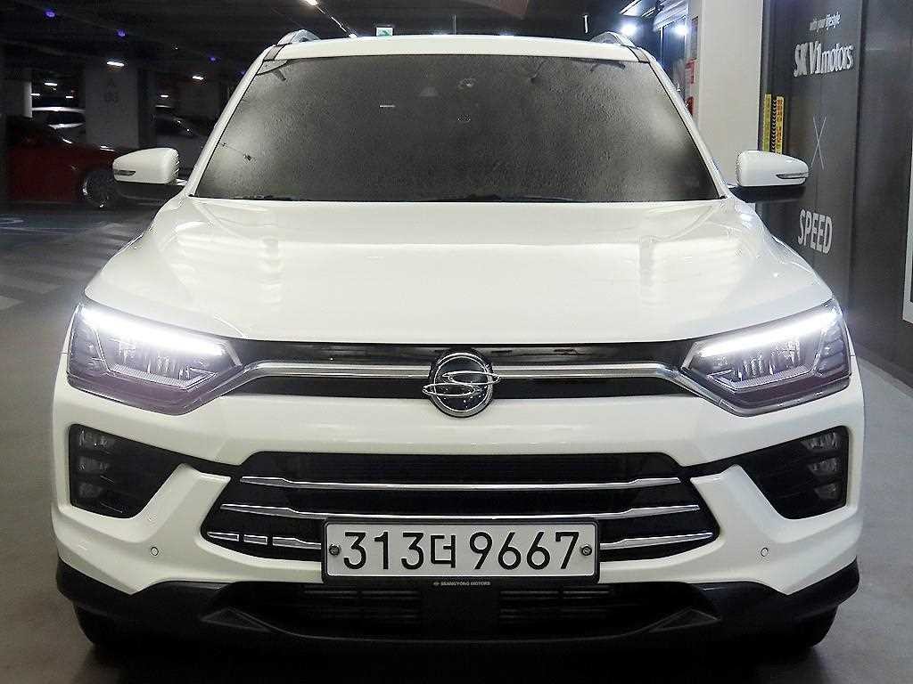 KG모빌리티(쌍용) 코란도 뷰티풀코란도 2WD 가솔린 1.5 C5 플러스 이미지 2