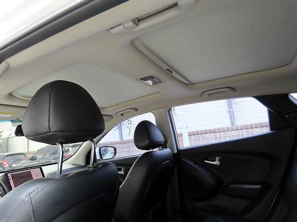 현대 투싼 뉴 투싼iX 디젤(E-VGT)2WD 모던 이미지 16