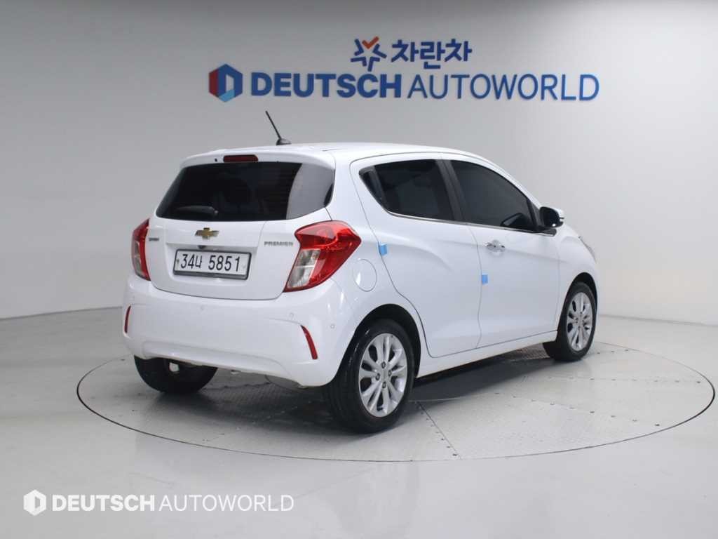 쉐보레 스파크 더뉴스파크 프리미어 이미지 2