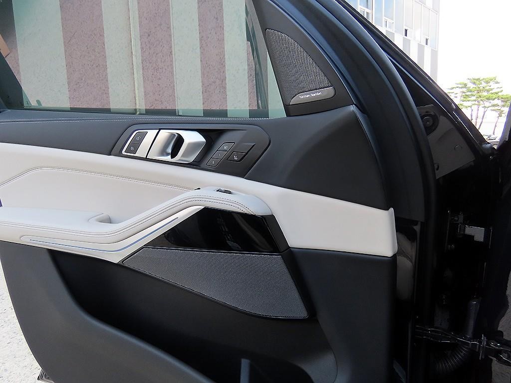 BMW X5 X5 (G05) xDrive 40i M 스포츠 이미지 12